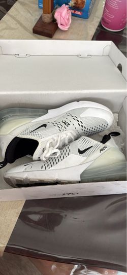 Nike Air Max 270