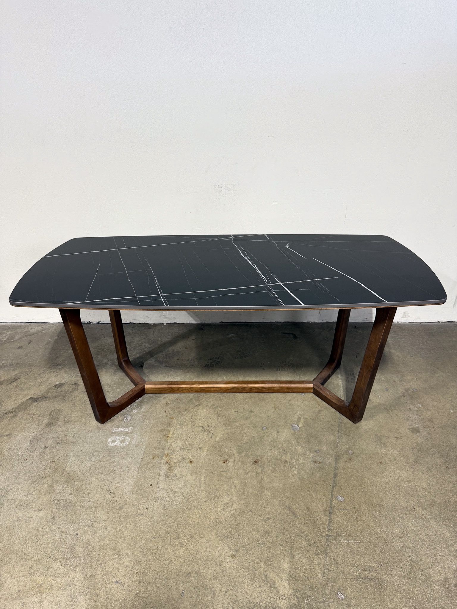 Rove Concepts Evelyn Dining Table 71" (Black Pietra Ceramic)