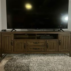 Simple home Media stand 72 In