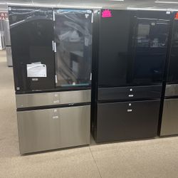 Samsung Bespoke Family Hub  4 Door Refrigerator Mega Blowout Sale