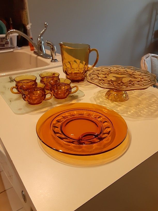 Perfect Set Of Brown Dishes