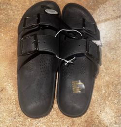 New men’s sandals 10/11