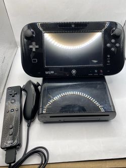 Nintendo Wii U Black 32GB complete Gamepad Wii remote nunchuk clean