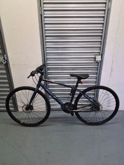 Fuji Absolute 1.9 Hybrid Bike