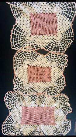 DOILY LOT OF 3; COLORFUL (MAUVE) DOILIES