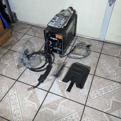 Welder Chicago Electric Mig 