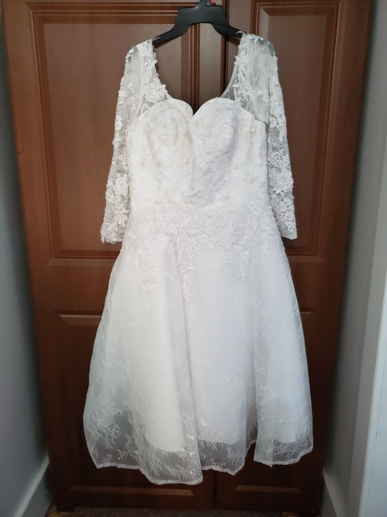 Wedding dress