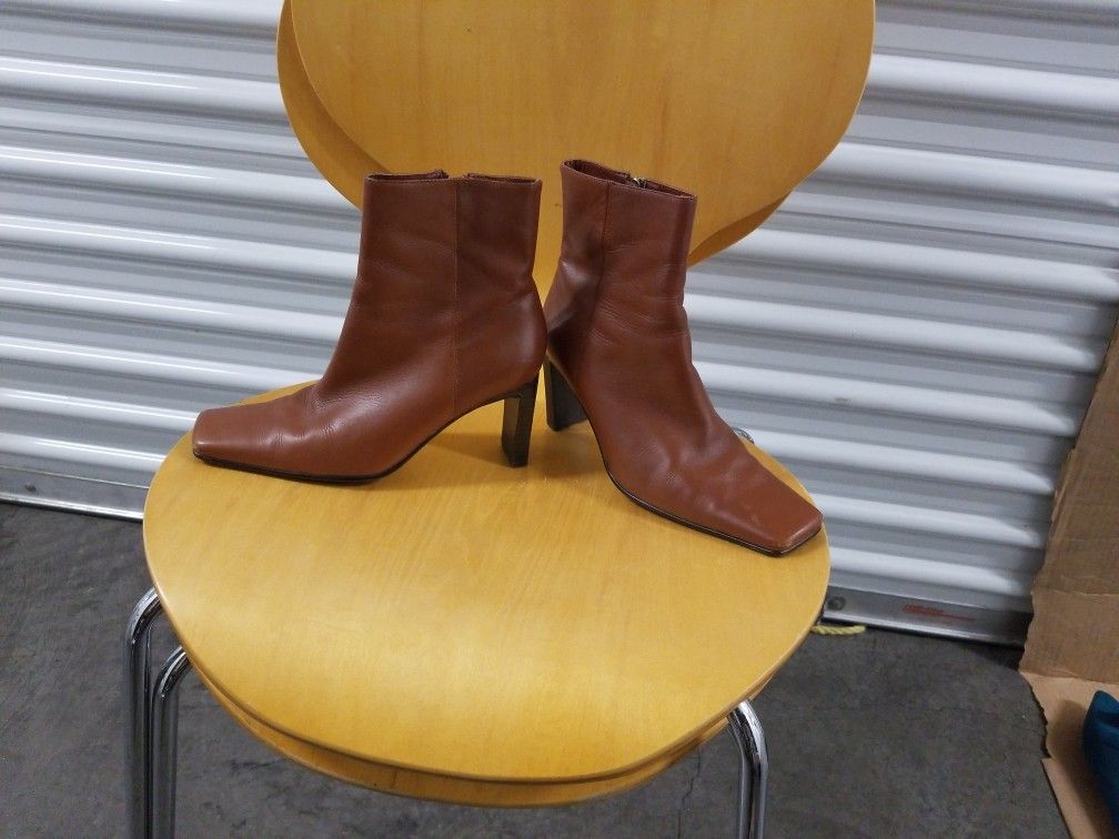 ALDO 6.5 LEATHER UPPER