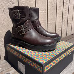Leather Hackney Biker Boots/Kurt Geiger