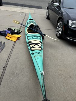 Kayak - Fiberglass Early 90’s Current designs Solstice SS Touring + Extras Yskima Rack, Life Jackets, Skirts, Paddle(dirty Not Stained)