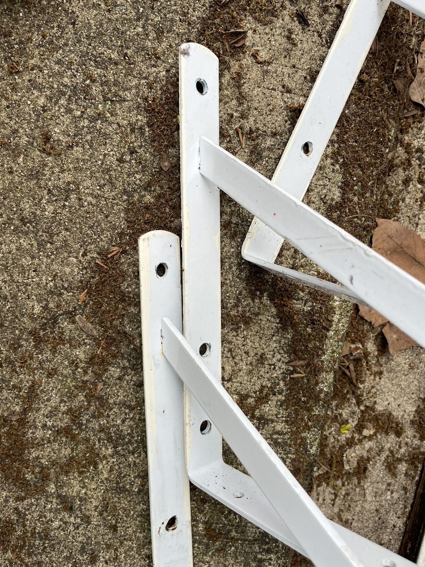 Shelf Brackets $10