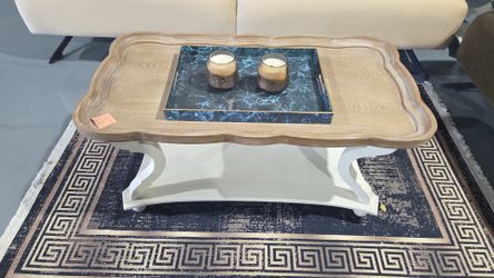 NEW COFFEE TABLE LIGHT HROWN WHITE