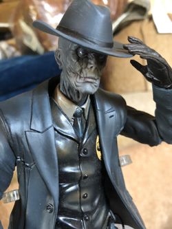 Play Arts Kai Metal Gear Solid V Phantom Pain Skull Face