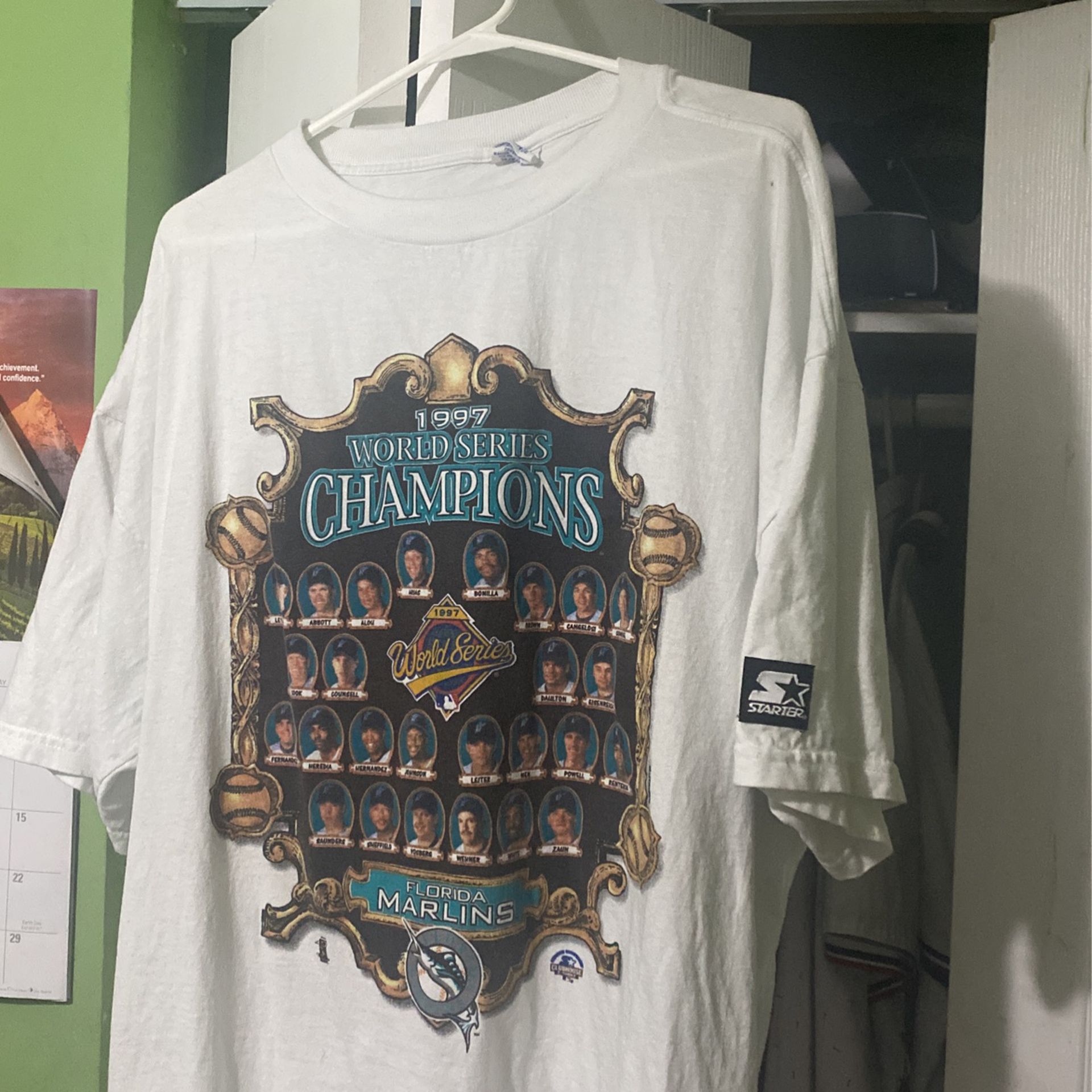 Florida Marlins 1997 World Series Championship T-Shirt for Sale in Miami,  FL - OfferUp
