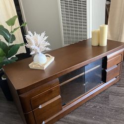 Walnut Style  M-C Tv Stand Modern  Console 