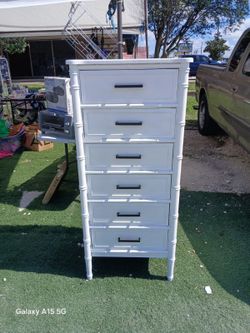 Dresser🌻54”Hx19”Wx24”L