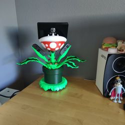 Nintendo Switch piranha Plant Dock