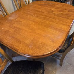 Dining Room Table and Chairs 