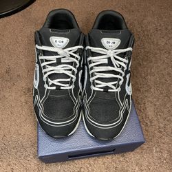 Black and White Dior B30 