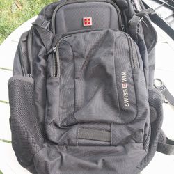 SwissGear Airflow Travel Laptop Backpack – Black – Spacious & Durable – Great Condition