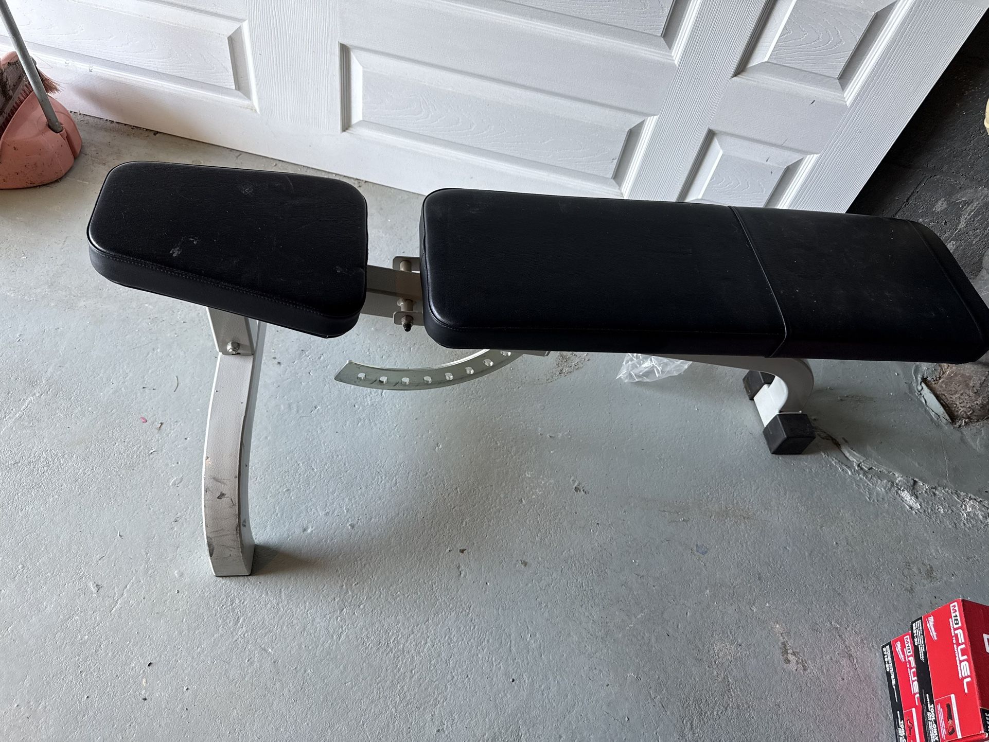 Commercial Grade Adjustable Workout Bench