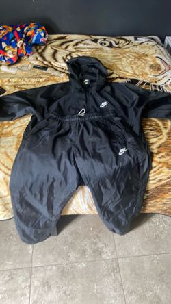 Nike track suit