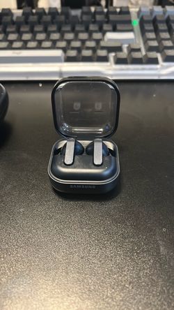 Samsung ear buds