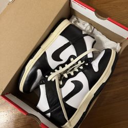 Nike Dunk High Black/White/Creme