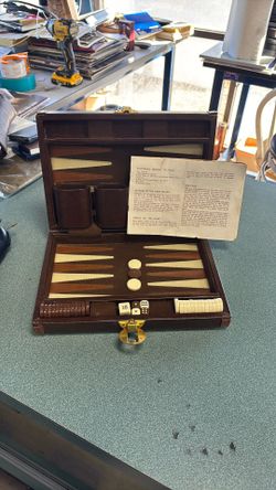 Vintage Backgammon Set Game With Case Vinyl Faux Leather 15” X 13-1/2" Board