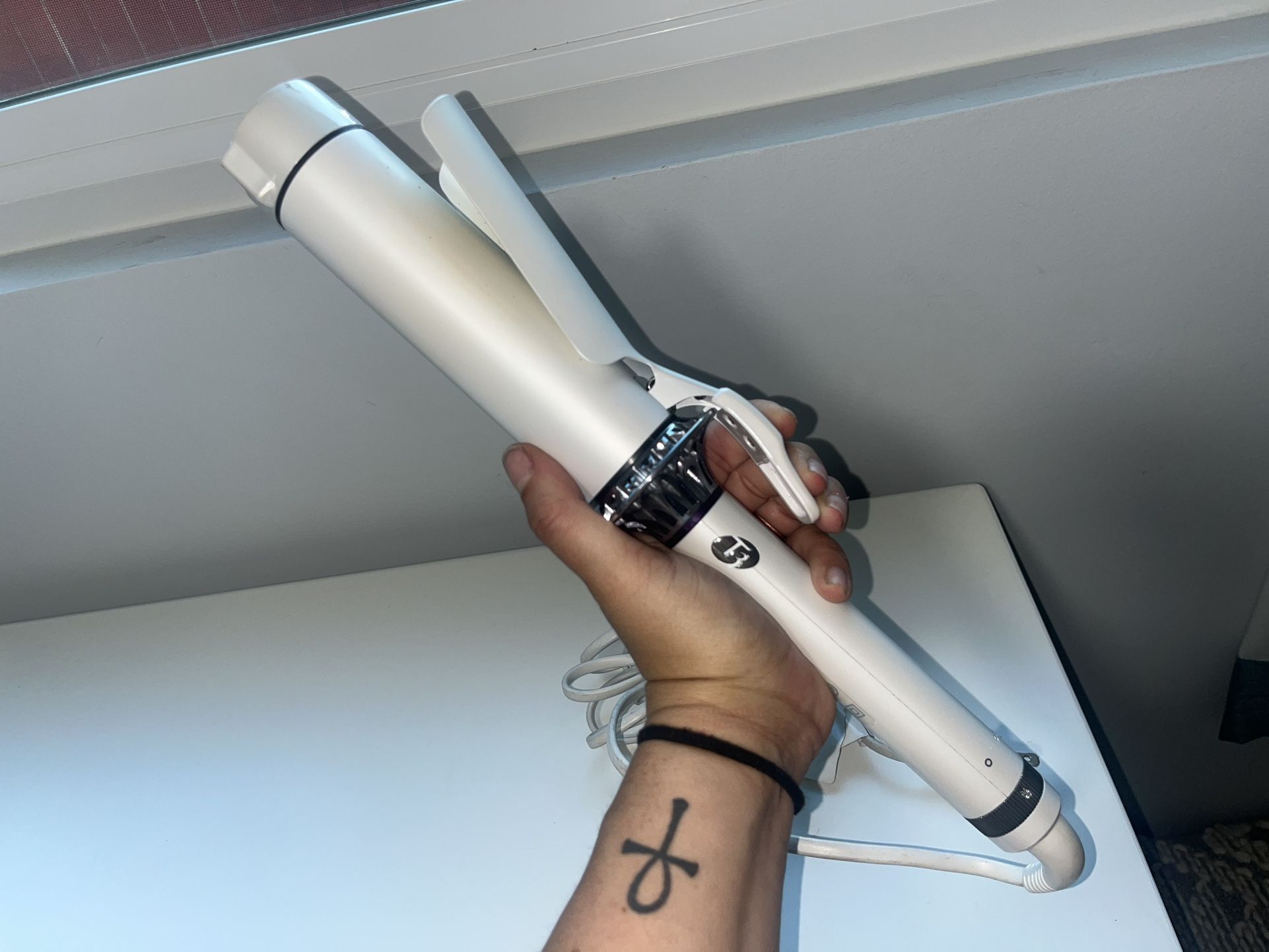 T3 BodyWaver 1.75in curling iron