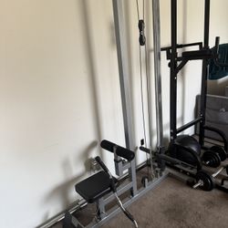 Lat Pull Down Machine