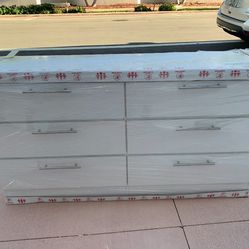 White Dresser With 6 Drawers Brand 