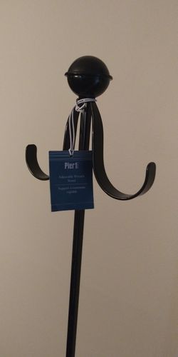 Pier One Imports: Adjustable Wreath Stand NEW