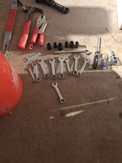 Milwaukee hand tools