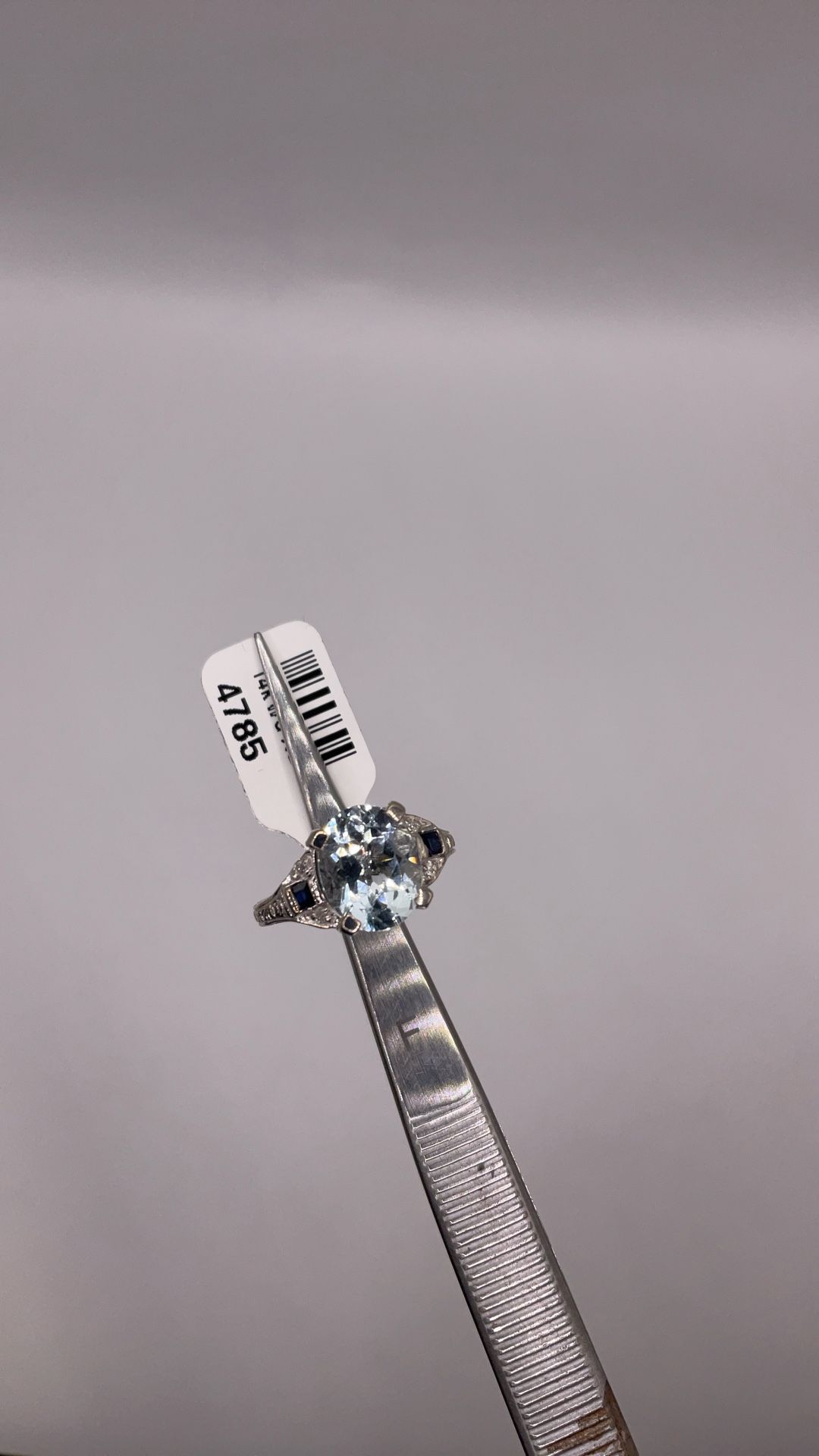 14kwg Aquamarine/sapphire Diam Ring