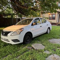 2015 Nissan Versa