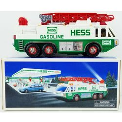 Hess Toy Truck Emergency Truck 2003- Collectible Light Sounds- New with box 