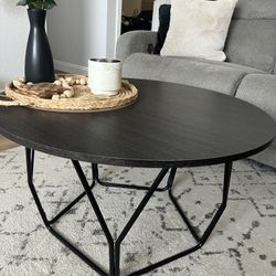 Black wood round coffee table 