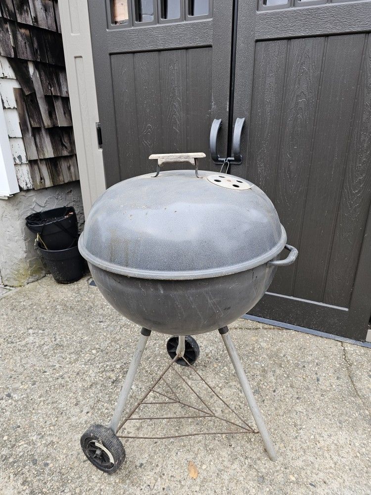 Weber Charcoal Kettle BBQ