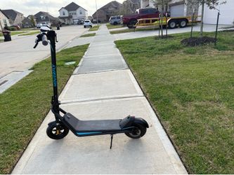 Hoverfly Adult Electric Scooter, 10'' Anti-Flat Tires, 25 Mile Range, 20 MPH Speed, 500W Motor, Cruise Control, Bright Headlight & Taillight, Foldable