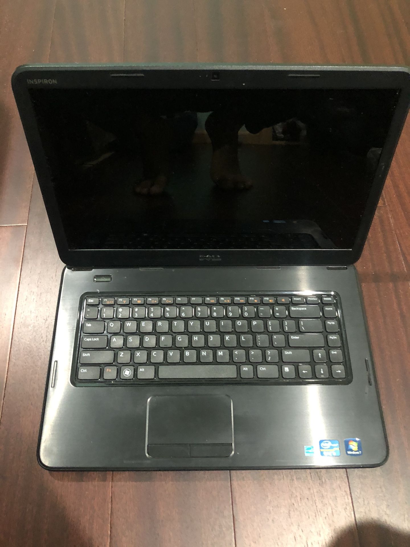 15 inch Dell laptop with cd/dvd drive intel i3