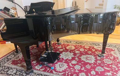 Kawai RX-2 5’10” Grand Piano — Polished Ebony — Very good Condition
