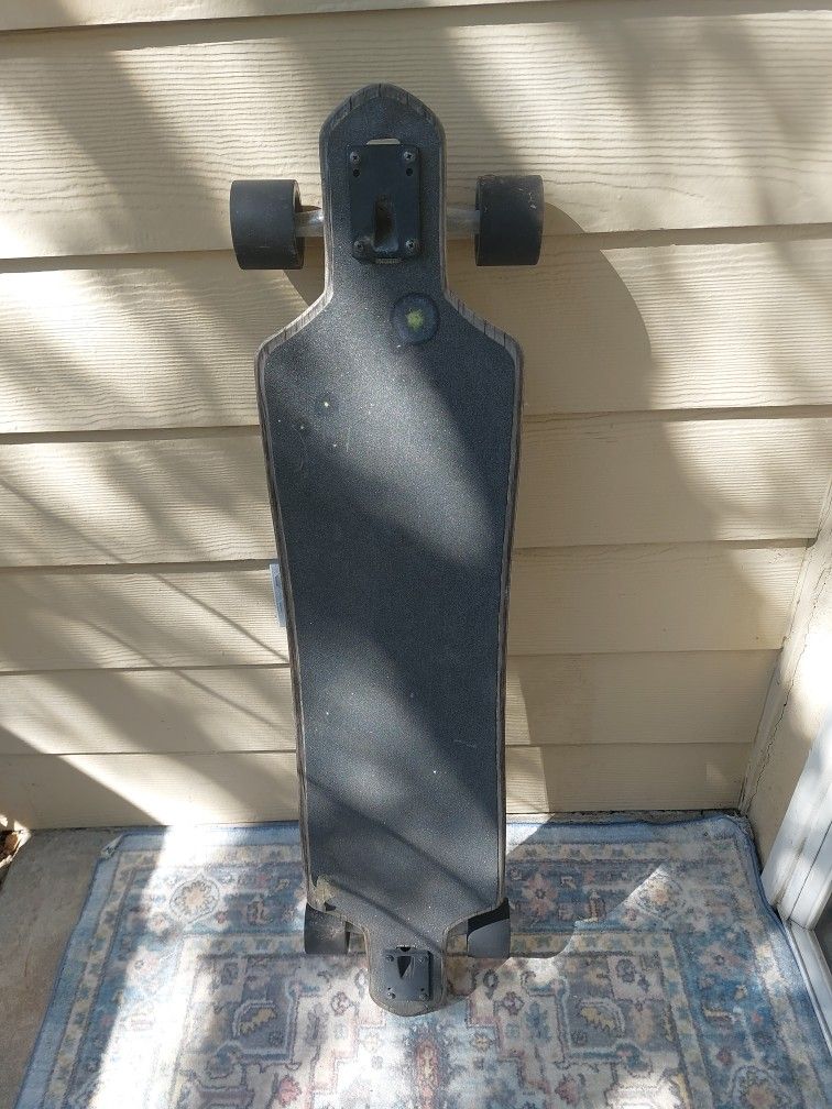 Skateboard