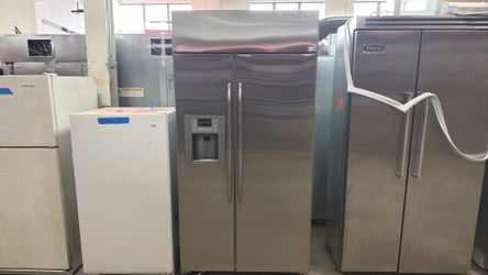 42” built in fridge