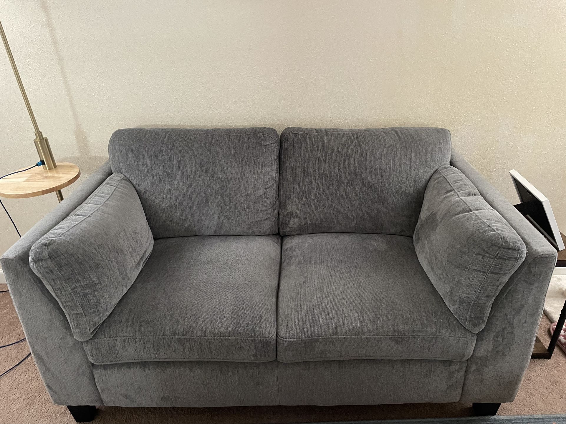 Emerald Home Furnishing Daria Loveseat for Sale in Seattle, WA OfferUp