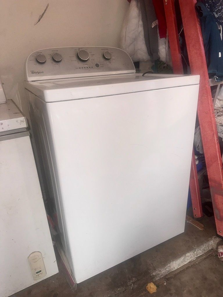 Whirlpool Clothing Washer