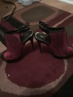 Women's high heels size 9