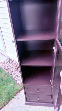 Curio cabinet