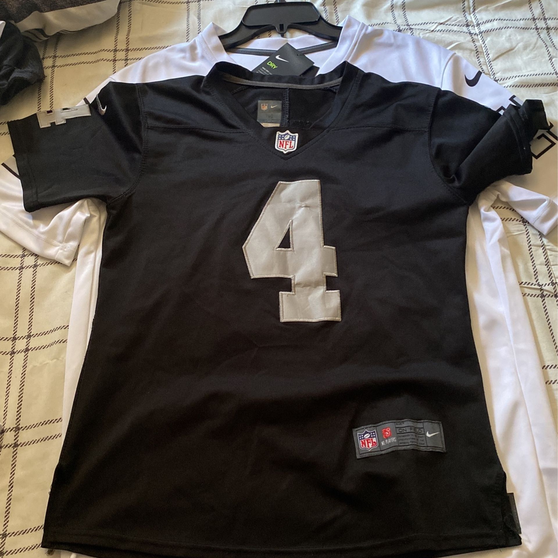 Derek Carr Jersey (black)