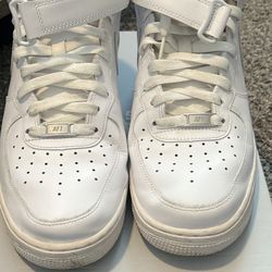 Men’s Mid Top Air Force Ones Size 10.5